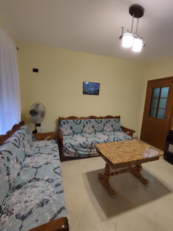 Appartement Flat White à Krujë Extérieur photo